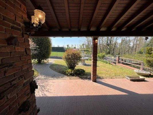 Villa in Piemont / Provinz Novara