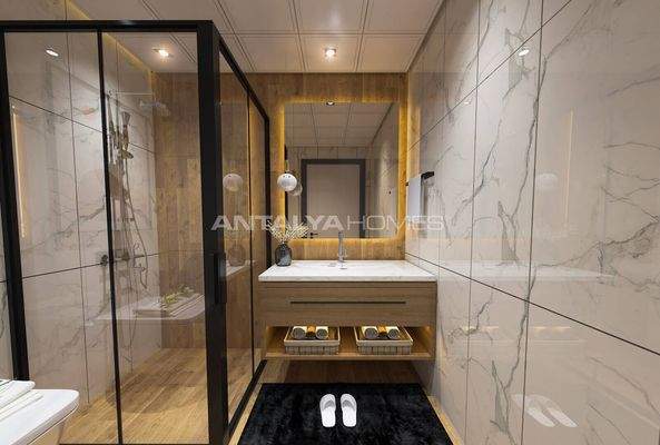 Newly-Built Seaside Flats with Pool and Parking in Mersin