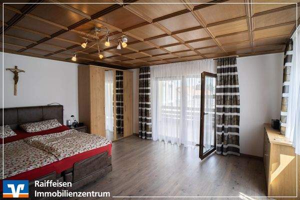 Elternschlafzimmer OG