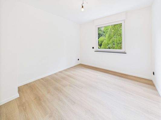 Arbeits-/Kinderzimmer