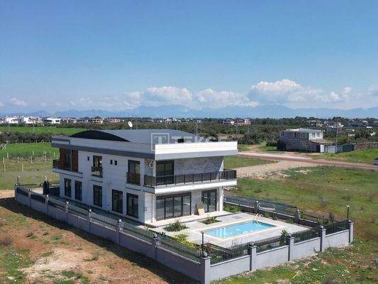 Six Bedroomed House for Sale in Antalya with a Sauna