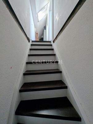 Treppenhaus zum Dachgeschoss