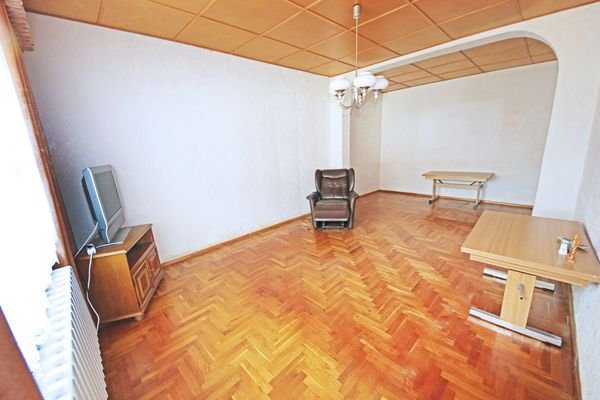 Wohnzimmer im EG