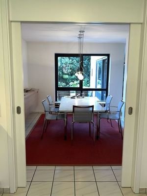 Essen - Blick aus der Küche