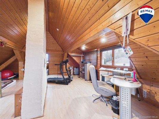 REMAX Immobilien DeLux Haus in Losheim am See zu verkaufen