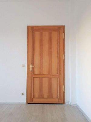 Zimmertüren mit historisch nachempfundenen Drücker