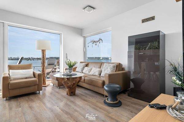 Grenzenlose Freiheit – genießen Sie den Blick auf die glitzernden Wellen