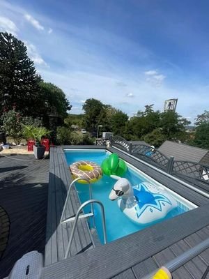 10 Terrasse Pool