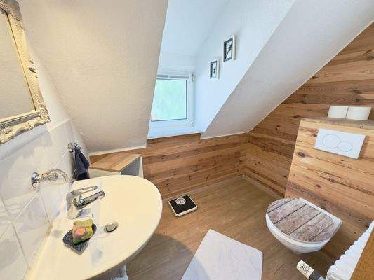 Toilette DG Haupthaus