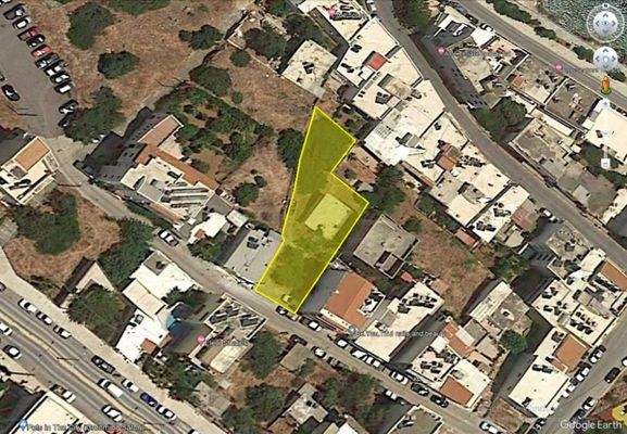 Kreta, Agios Nikolaos: Stadtgrundstück mit Meerblick zu verkaufen