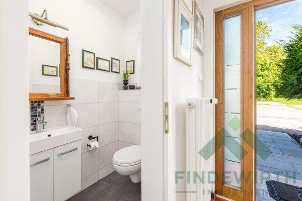 Eingangsbereich mit Gäste WC