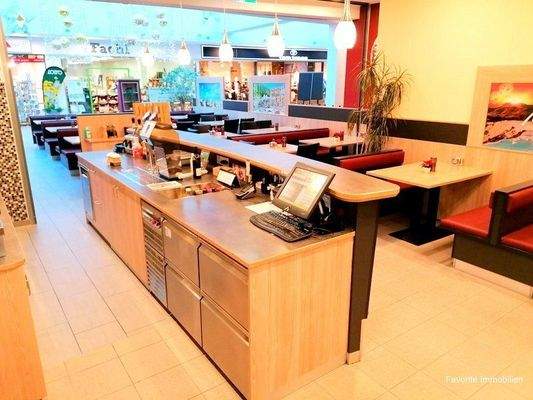 Bar- und Kassabereich