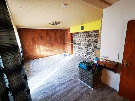 1055-11 Wohnzimmer.jpg