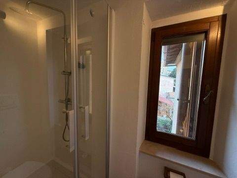 19293553-A672-4F84-9D5C-1E8FC42C1741_4_5005_c