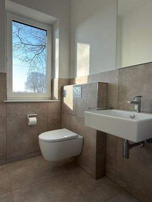 Einliegerwohnung - Ansicht Gäste-WC