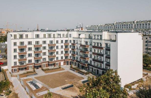 zzgl. Tiefgaragenstellplatz 