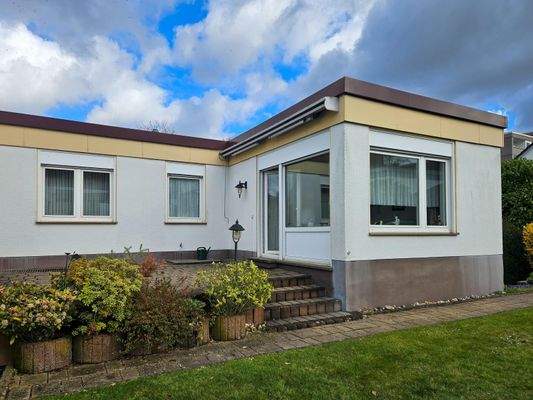 Hausrückansicht Terrasse