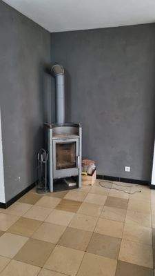 Kaminofen in der Diele im EG