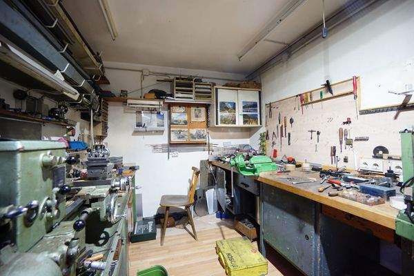 Metallwerkstatt im Untergeschoss