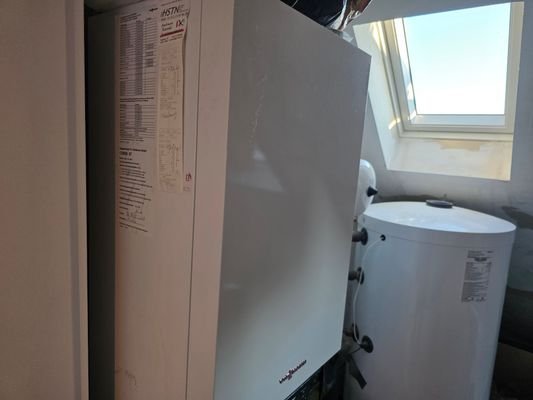 Heizung+Warmwasserspeicher DHH