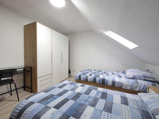 018 Schlafzimmerschrank.JPG