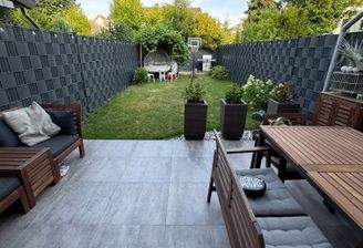 Blick in den Garten.jpg