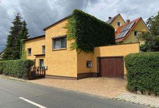 Zufahrt von der Ernst- Thälmann- Straße.jpg