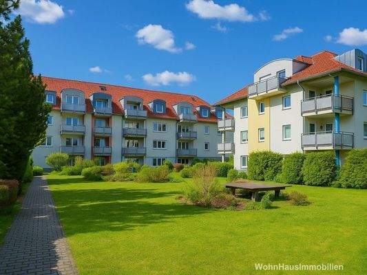 Gepflegte Außenanlage