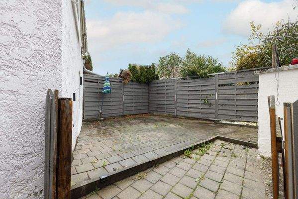 Terrasse-Garten (privat)2.jpg