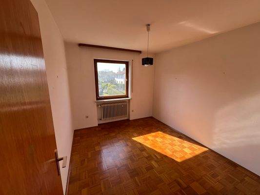 Kinderzimmer1-1.OG - Parkettboden