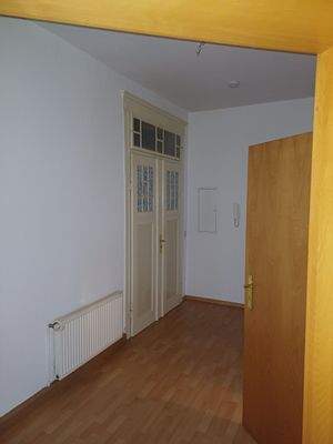 Flur in Wohnung.jpg