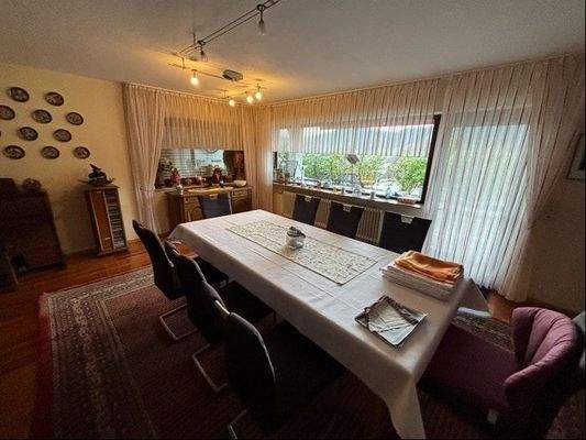 Wohnbereich im UG mit Terrasse