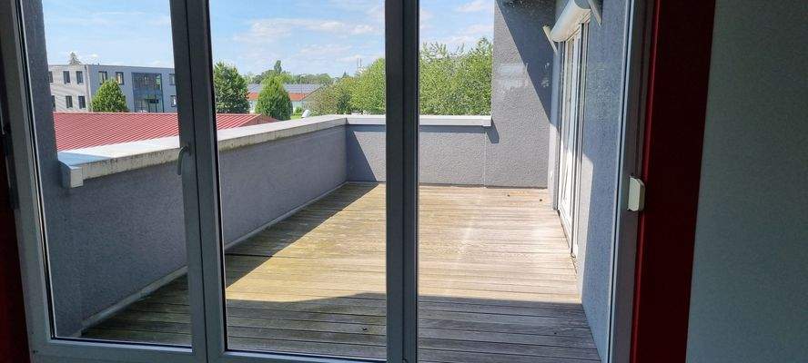 Dachbalkon (Zugang von Büro 4)