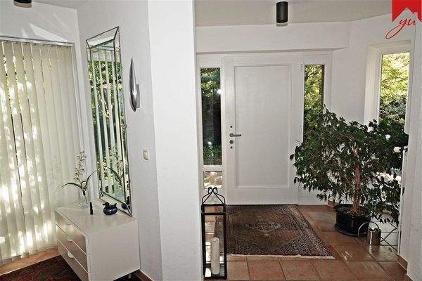 Eingangsbereich mit Garderobe