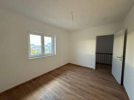 Arbeits- I Kinderzimmer  1 (2).jpeg