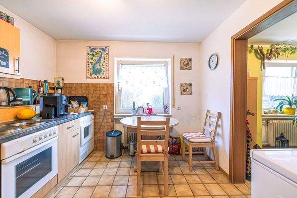 Küche mit Essbereich ELW