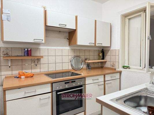 innenliegende Küche EG