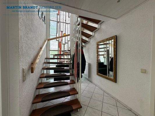 Diele Treppe ins Obergeschoss