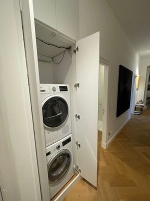 Schranknische für Waschmaschine/Trockner