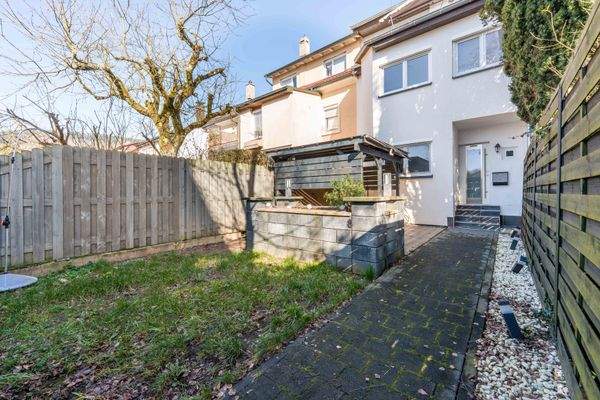 Garten und Aussensitzplatz