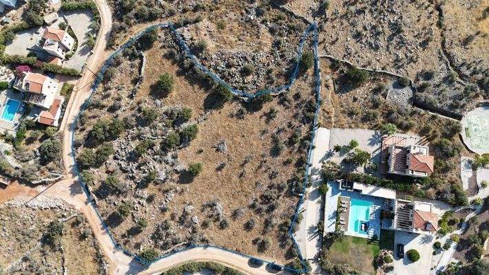 Kreta, Kokkino Chorio: Erstklassiges Grundstück mit Meerblick im Apokoronas zu verkaufen