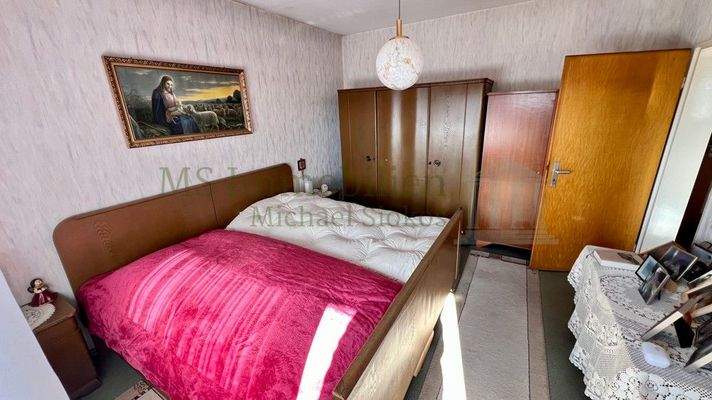 OG Zimmer 2 Ansicht 2