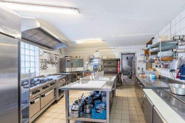 haus-restaurant-sasbachwalden-kueche-wolf-immobilien