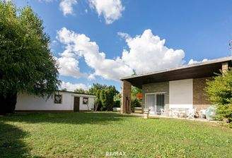 01 GST Straßenansicht