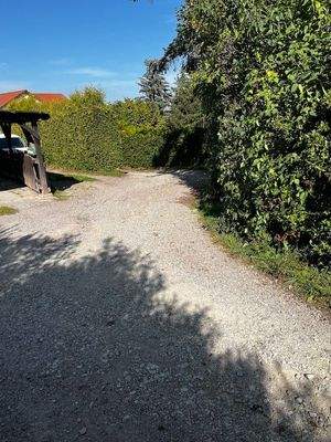 Zufahrt zum Grundstück