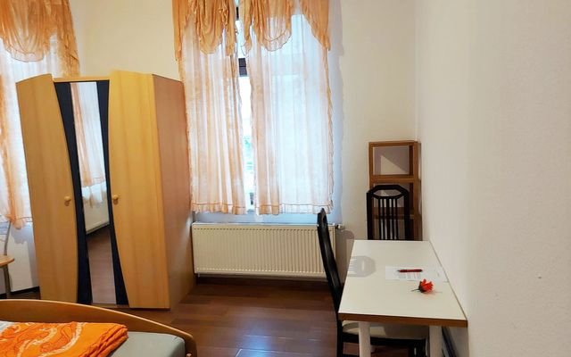 Zimmer mieten stuttgart möbliert auf zeit bei urbanbnb 1.jpeg