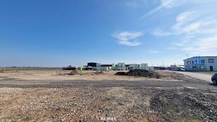 Betriebsgrundstück ca. 2880 - 6000 m2