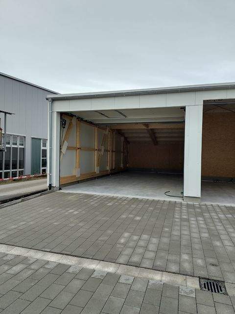 Uhldingen-Mühlhofen Halle, Uhldingen-Mühlhofen Hallenfläche