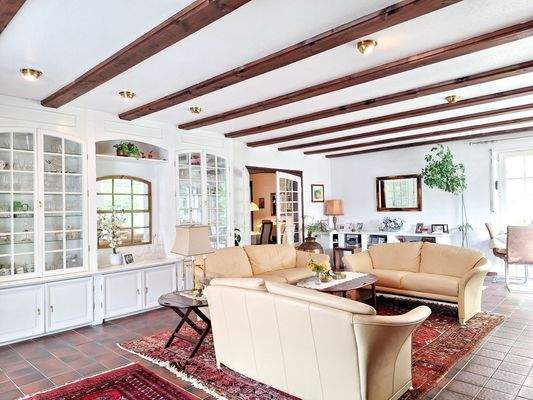 Wohnbereich mit Kamin