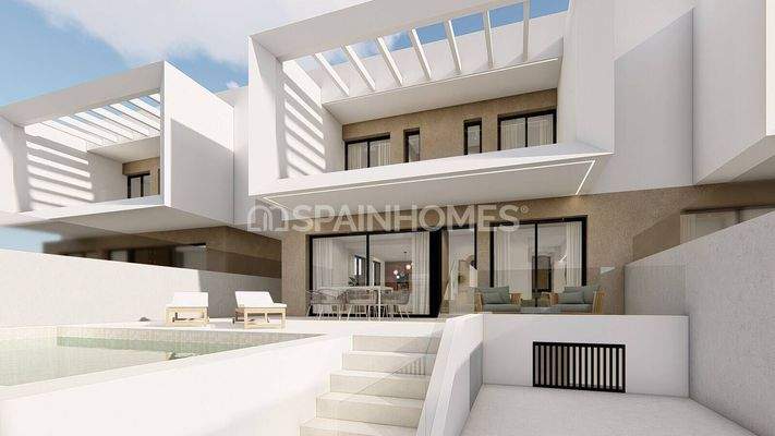Elegant Houses with Pools in Dolores Alicante